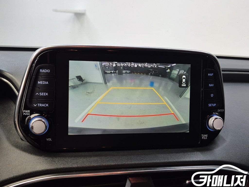 Hyundai Santa Fe Santa Fe TM Diesel 2.2 2WD thumbnail 14