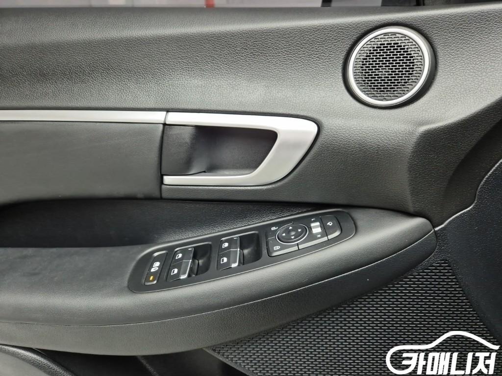 Hyundai Sonata 2.0 Smart thumbnail 16