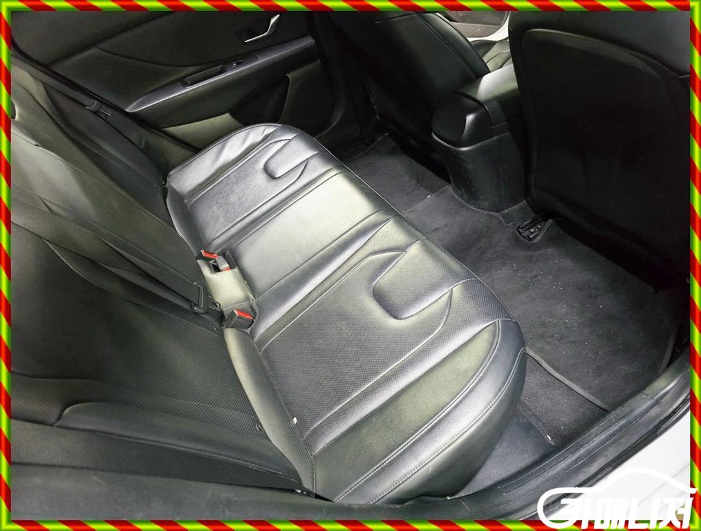 Hyundai Avante Avante Hybrid Modern thumbnail 14