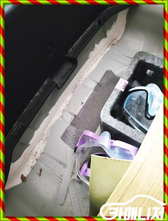 Hyundai Avante Avante Hybrid Modern thumbnail 17