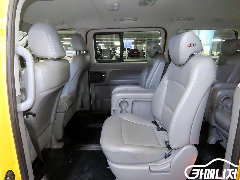 Hyundai Starex The New Grand Starex Child Safety Vehicle LPi thumbnail 7