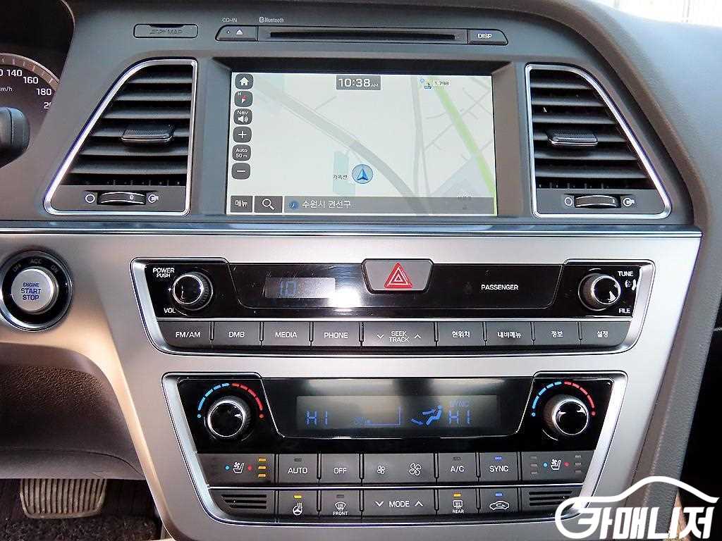 Hyundai Sonata 2.0 Smart thumbnail 13