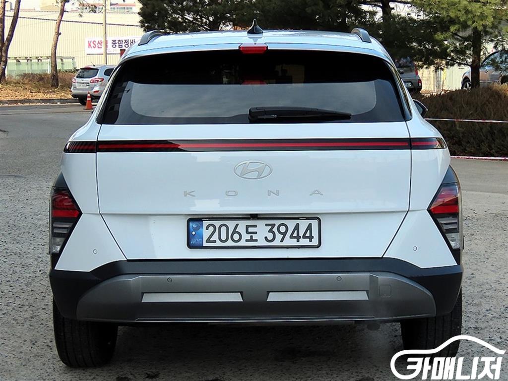 Hyundai Kona The All-New Kona Hybrid 1.6 HEV Turbo thumbnail 4