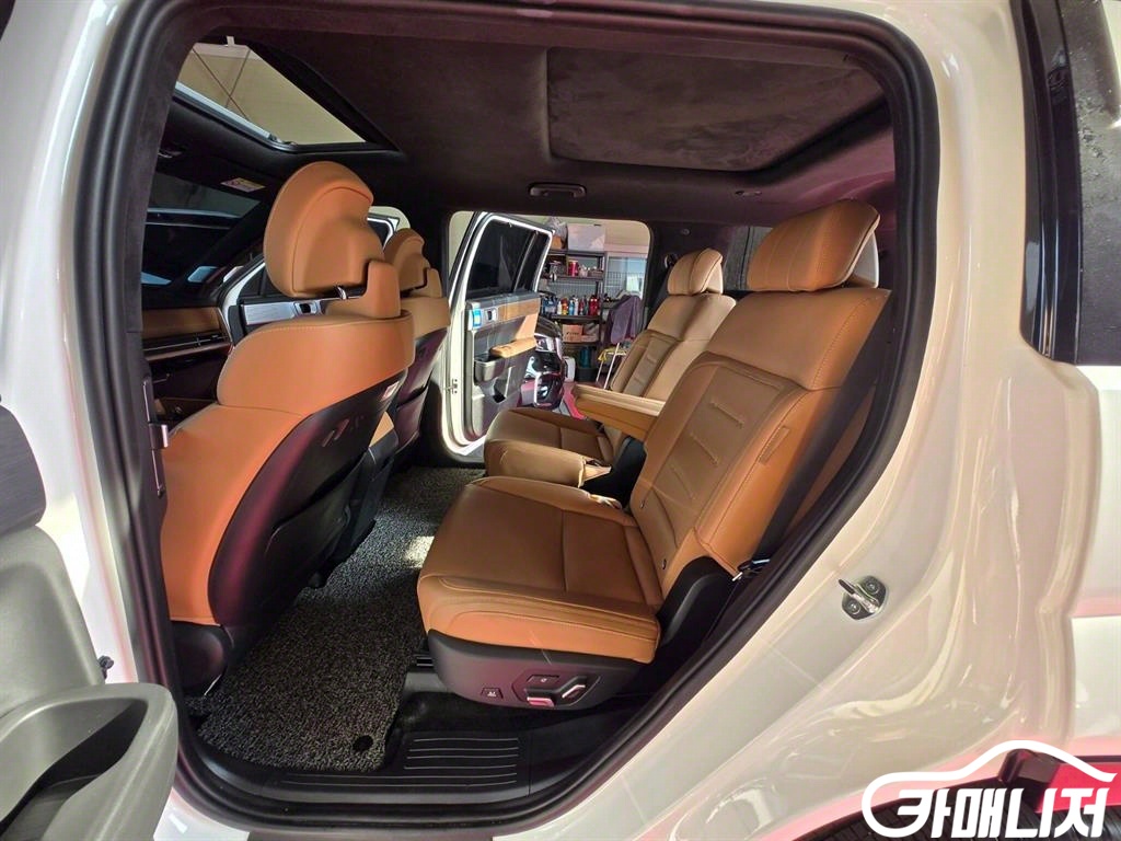 Hyundai Santa Fe Santa Fe Hybrid MX5 1.6T 4WD Calligraphy thumbnail 10