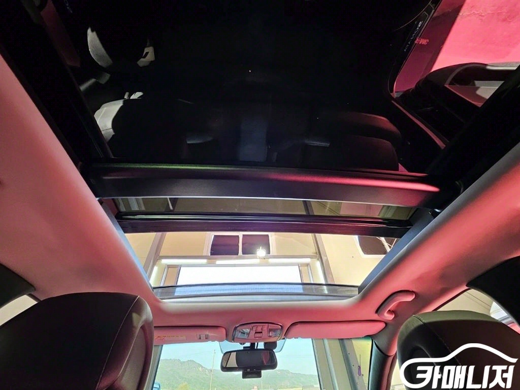 Hyundai Sonata 2.0 Premium thumbnail 17