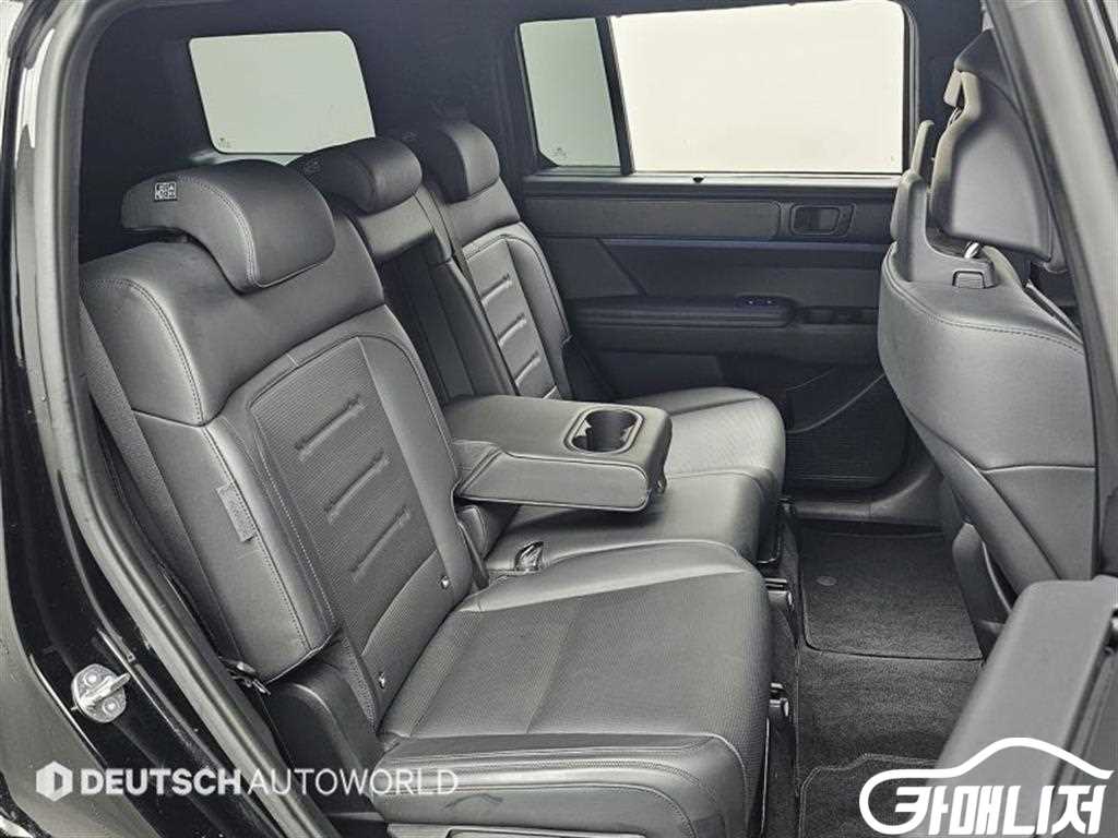 Hyundai Santa Fe Santa Fe MX5 Gasoline 2.5T 4WD Calligraphy Black Ink thumbnail 12