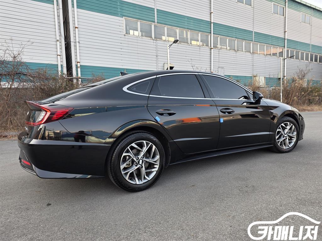 Hyundai Sonata 2.0 Premium Peulreoseu thumbnail 5