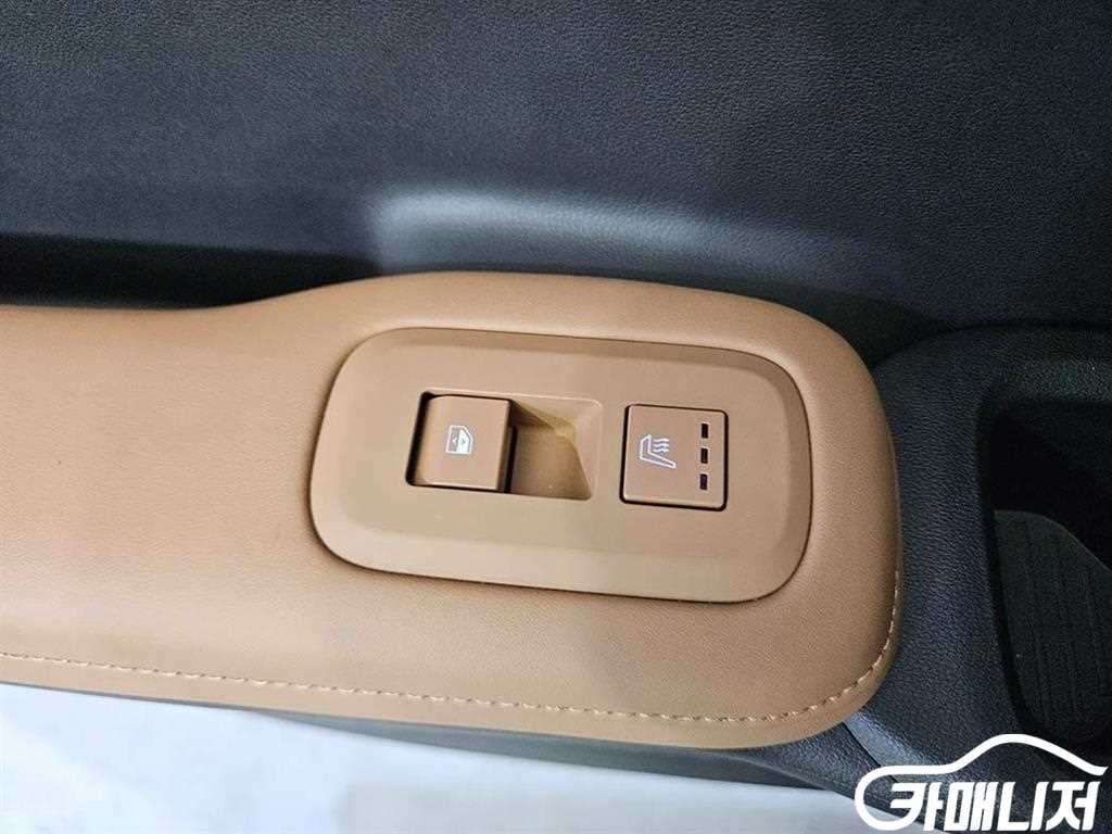 Hyundai Santa Fe Santa Fe Hybrid MX5 1.6T 4WD Prestige thumbnail 10