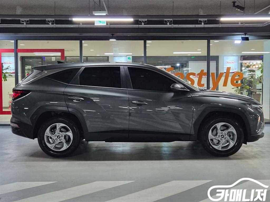 Hyundai Tucson Diesel 2.0 2WD Modern thumbnail 3
