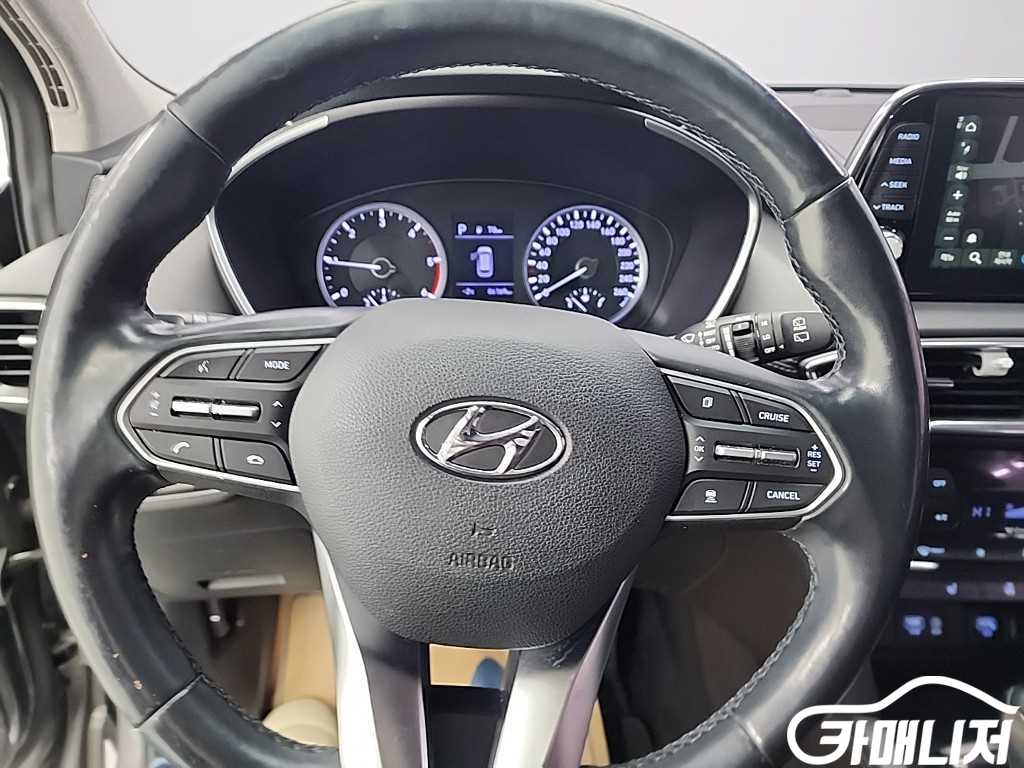 Hyundai Santa Fe Santa Fe TM Diesel 2.0 4WD thumbnail 9