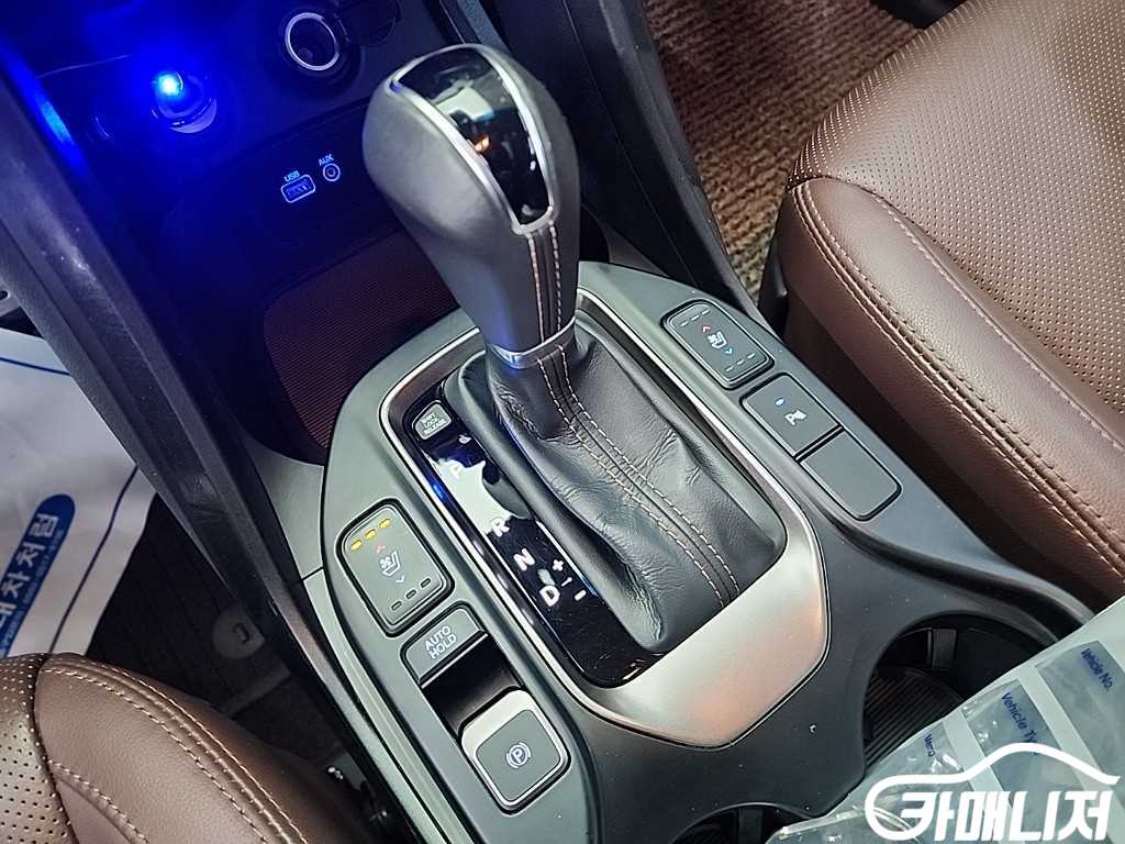 Hyundai Maxcruz The New Maxcruz E-VGT R2.2 4WD thumbnail 8