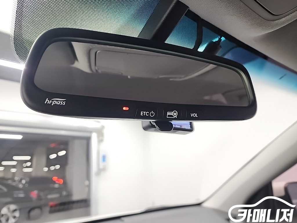 Hyundai Kona Diesel 1.6 2WD thumbnail 17