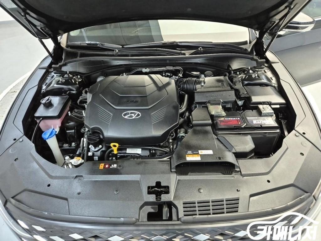 Hyundai Grandeur The New Grandeur IG 3.3 Premium Choice thumbnail 5