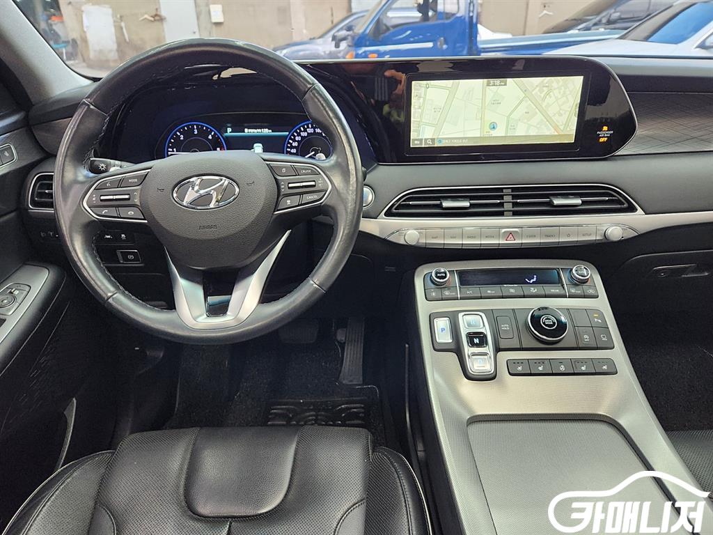 Hyundai Palisade Diesel 2.2 2WD thumbnail 7