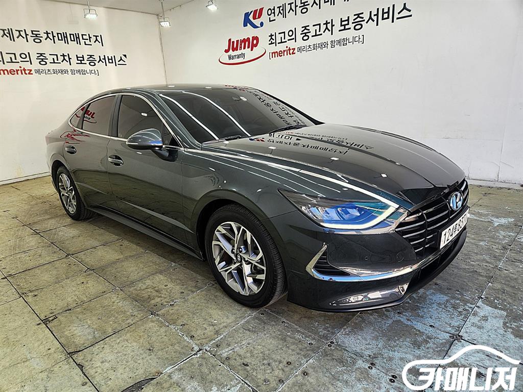 Hyundai Sonata 2.0 Premium Family thumbnail 5