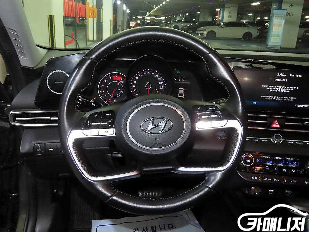 Hyundai Avante 1.6 Modern thumbnail 8