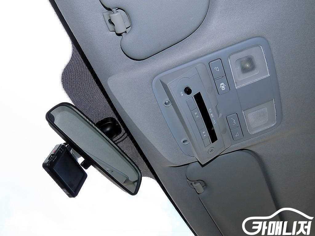 Hyundai Starex The New Grand Starex Child Safety Vehicle LPi thumbnail 16