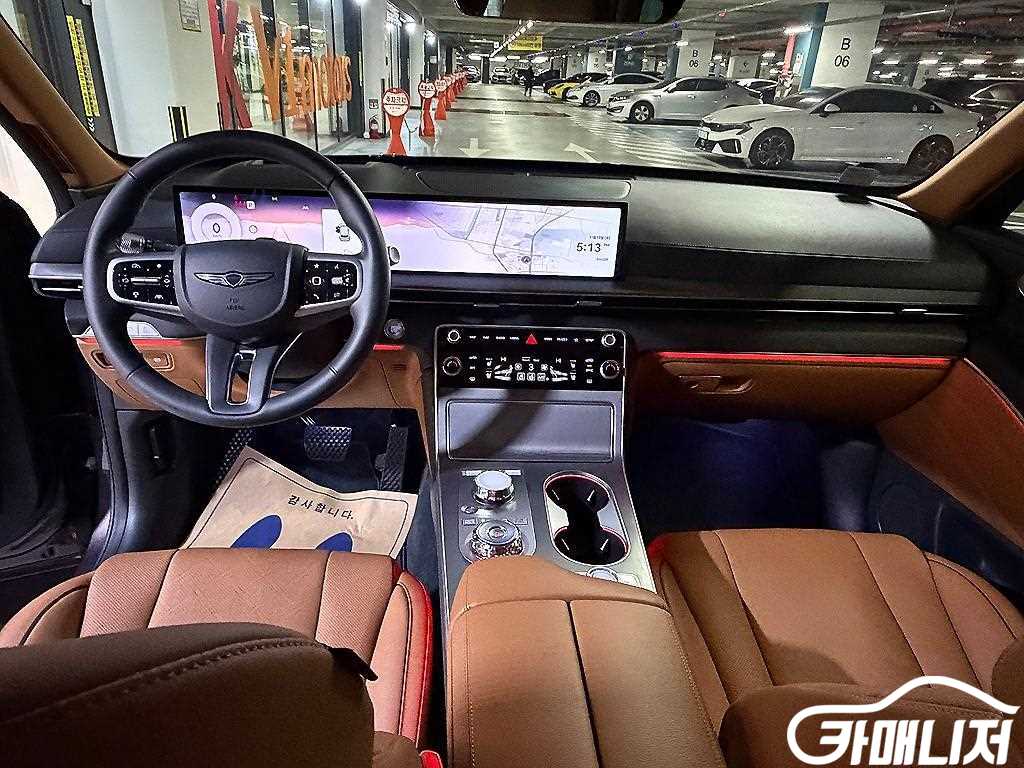 Genesis GV80 Gasoline 2.5T AWD thumbnail 6