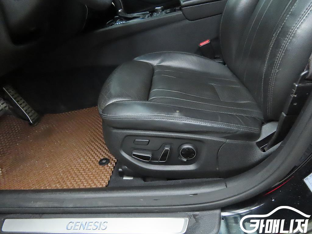 Hyundai Genesis GenesisDH G380 Prestige AWD thumbnail 14