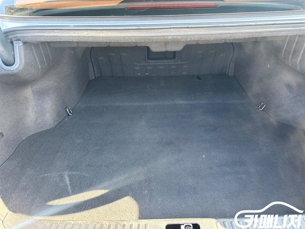 Hyundai Genesis BH330 LUXYRY thumbnail 12