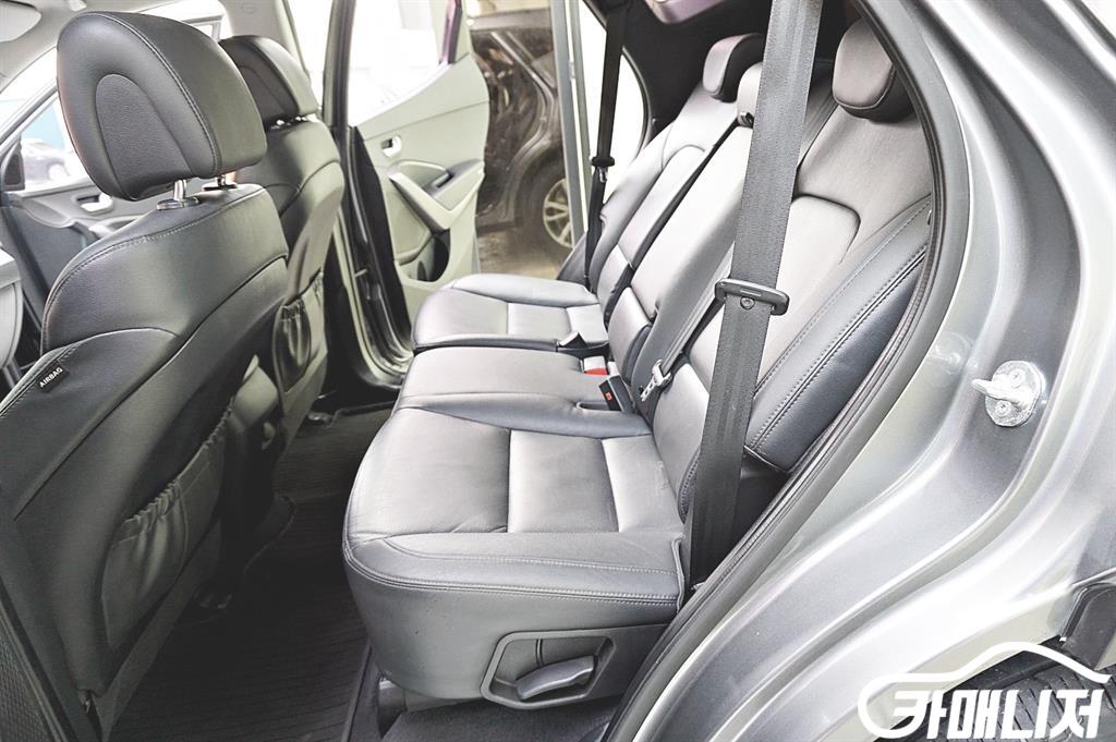 Hyundai Santa Fe Santa Fe DM Diesel 4WD 2.2 Premium thumbnail 7