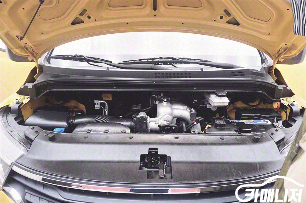 Hyundai Starex The New Grand Starex Child Safety Vehicle LPi thumbnail 20