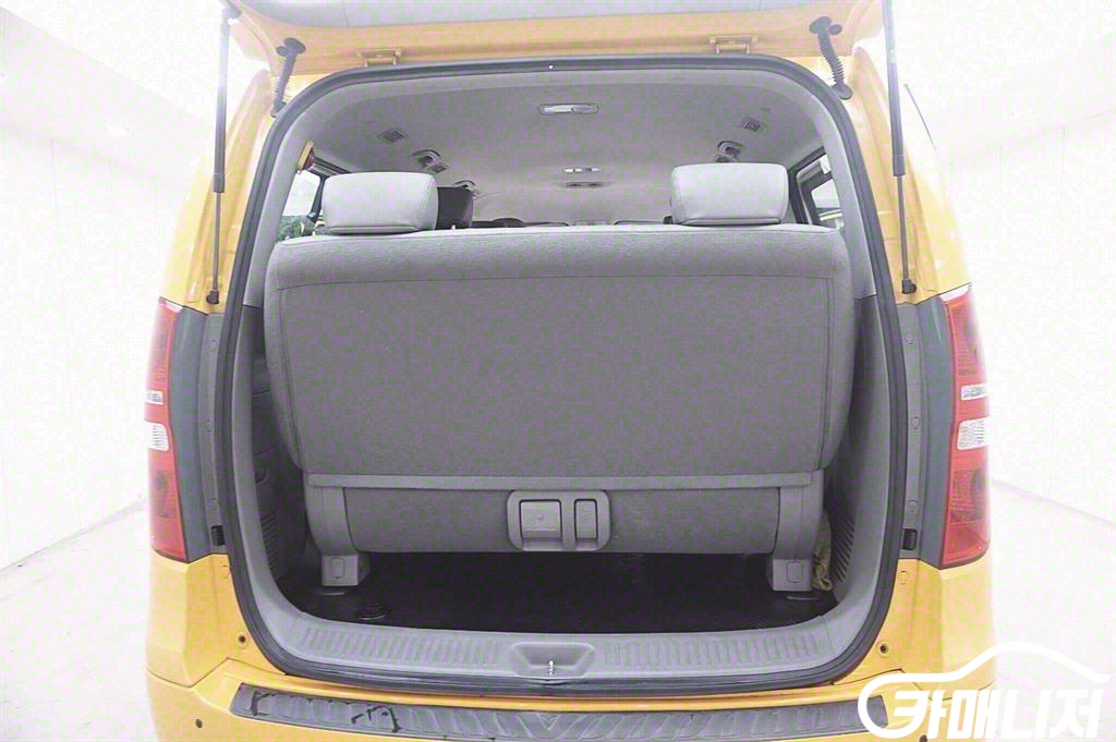 Hyundai Starex The New Grand Starex Child Safety Vehicle LPi thumbnail 5