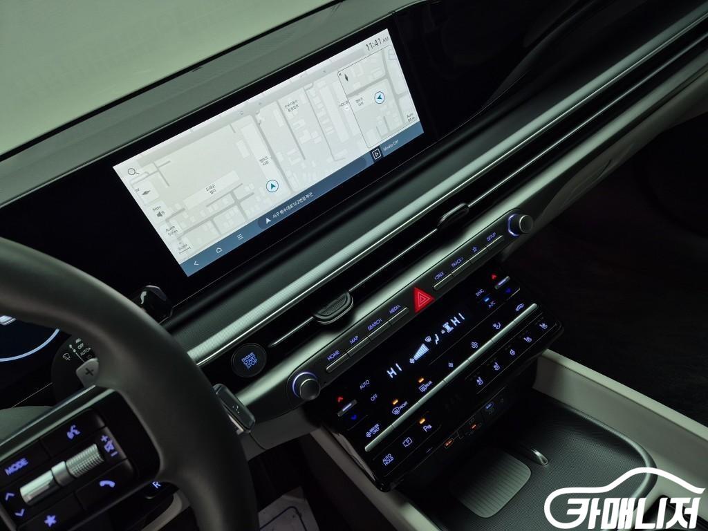 Hyundai Grandeur Grandeur Hybrid Premium thumbnail 10